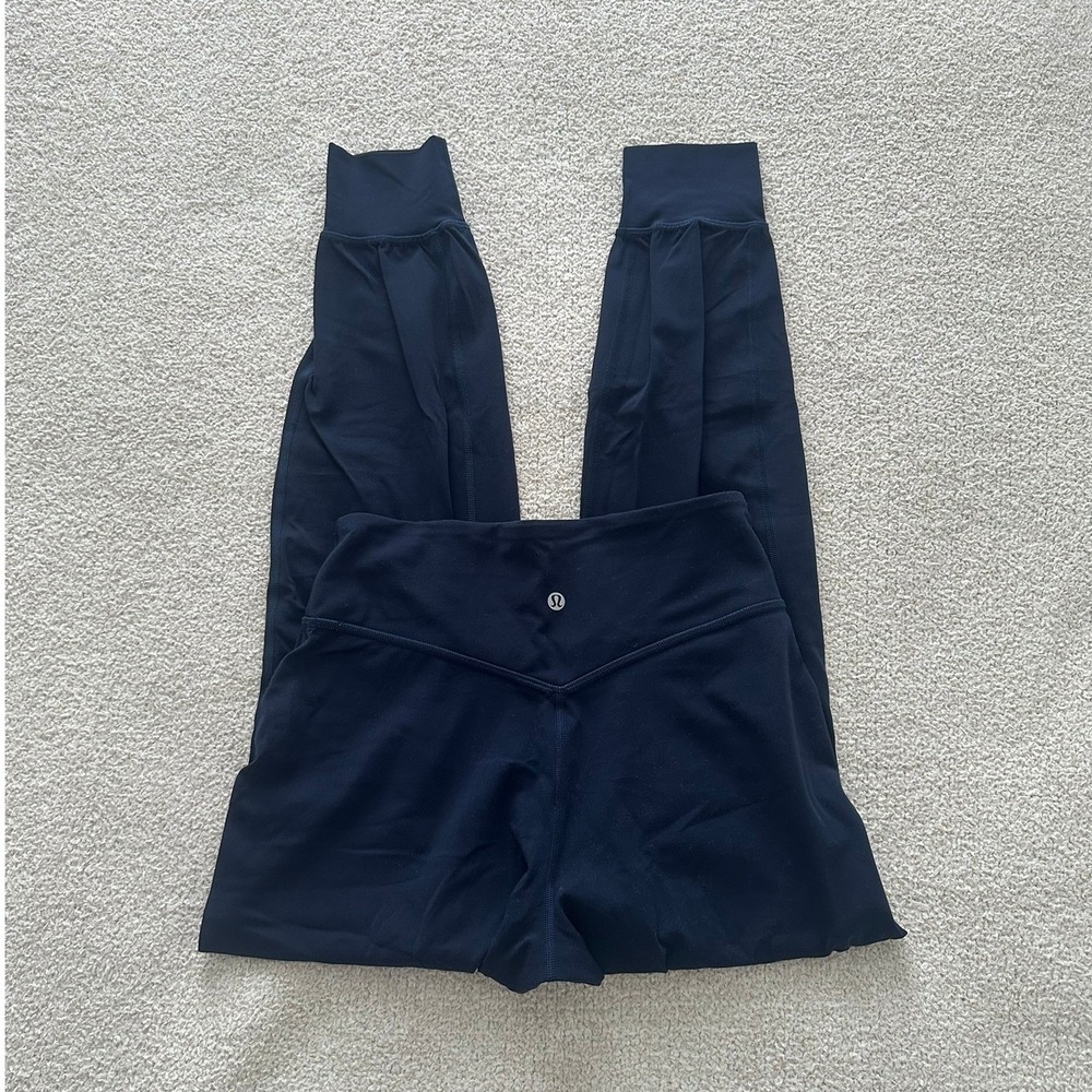 lululemon Align Jogger 28" size 6 in True Navy